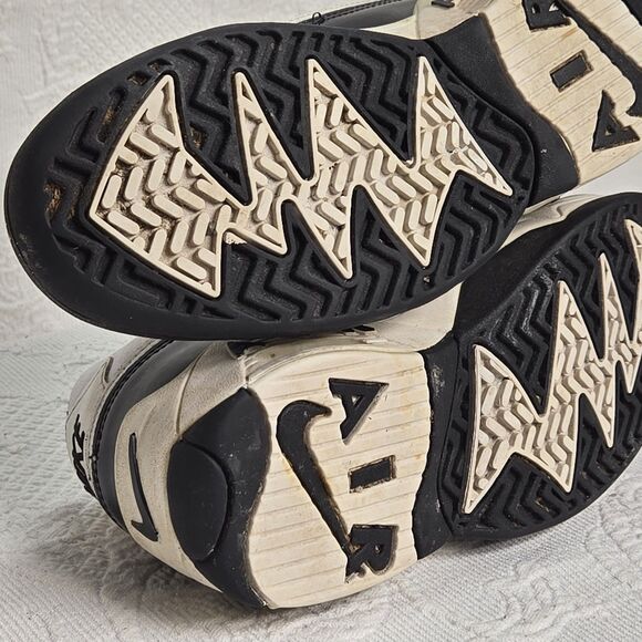 Vintage 90s Nike Air Black White Sneakers Size 7 Just Do It Swoosh Collectable - Picture 8 of 11